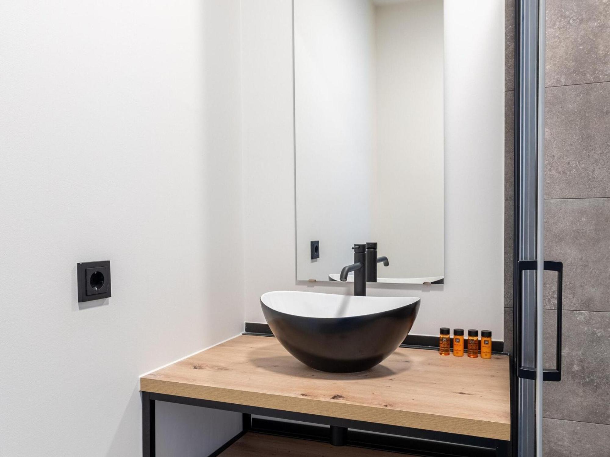 Appartement Lush With Water Views *